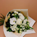Load image into Gallery viewer, Bouquet of Blooms

